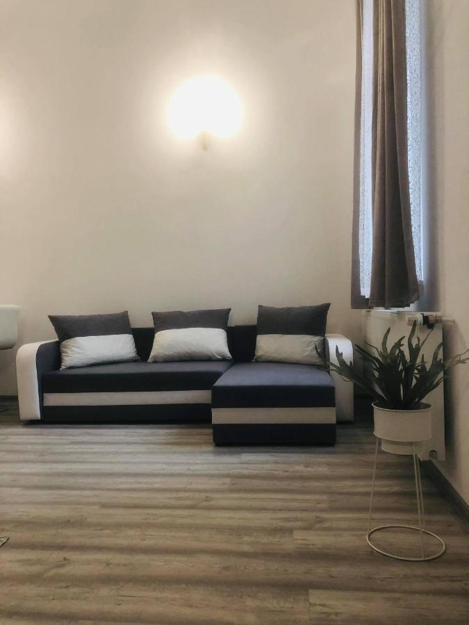 Belvarosi Apartman 3 มิชโคลซ์ ภายนอก รูปภาพ